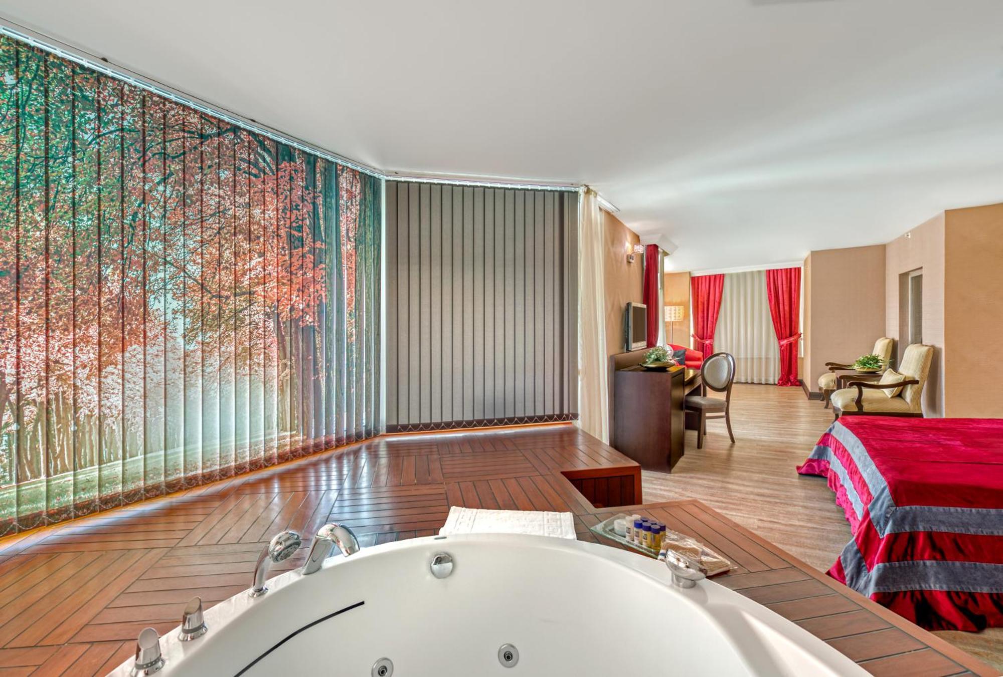 Suite con bañera de hidromasaje
